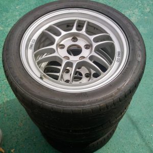 Wheels/Hubcaps/Tires